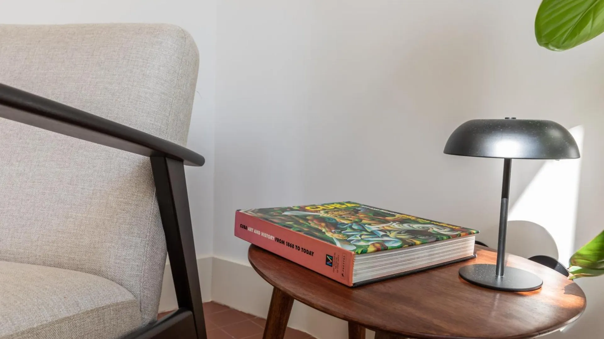 Alvalade 58 - Charming 2 Bedroom Apartment With Ac Near The Airport And City Center Lisbon Portugal